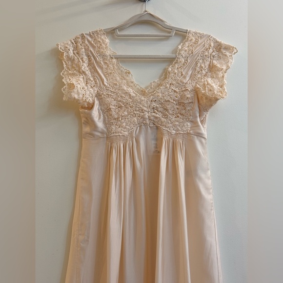 Ivory Lace Detail Slip Dress - Picture 3 of 8